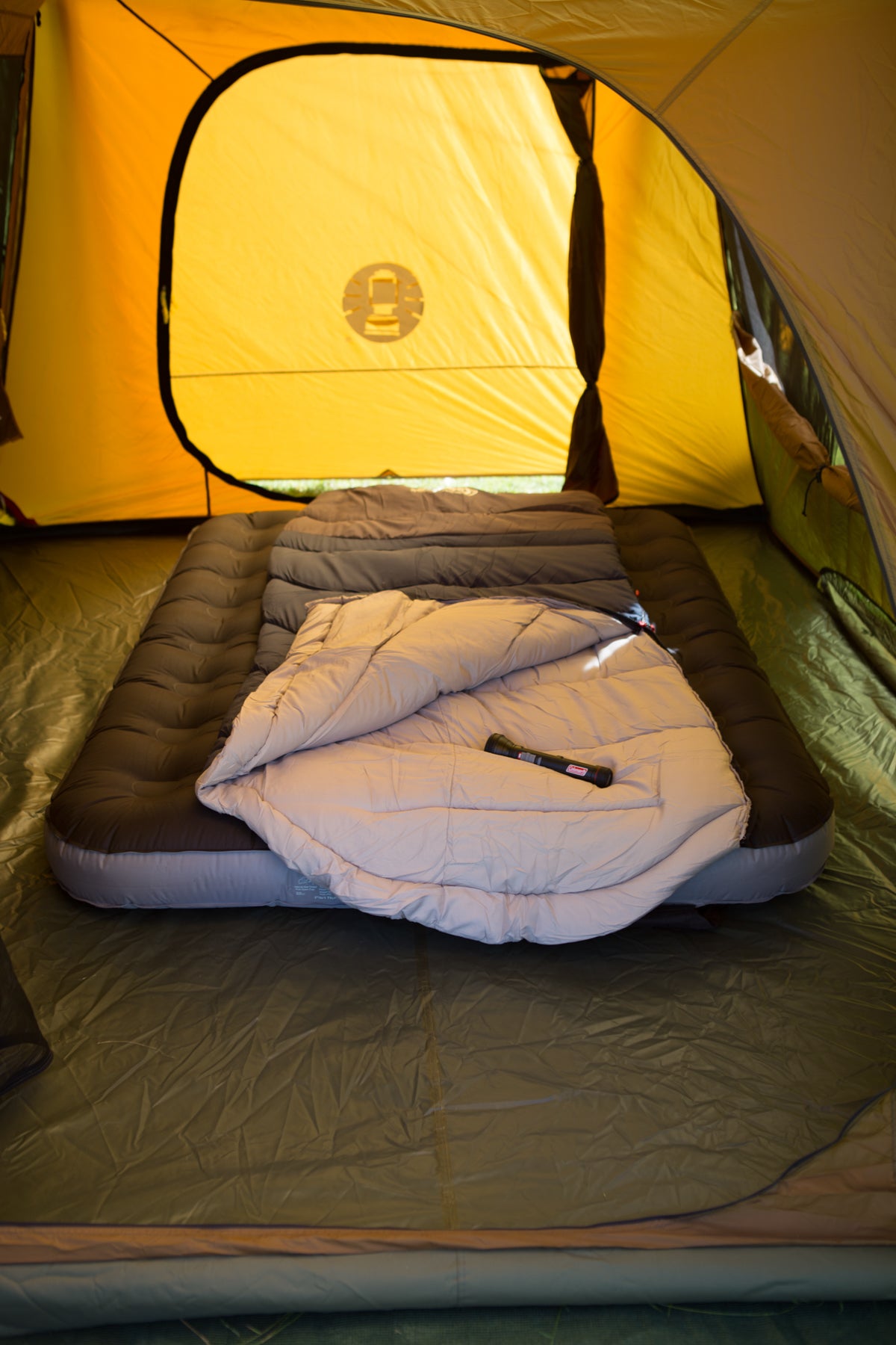 Coleman™ Mudgee 0°C Cosy Sleeping Bag, Hollow Fiber Construction, Thermolock™ Draft Tube, Machine Washable