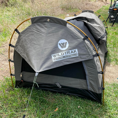 Wildtrak™ King Single Trakker Easy Setup Swag 420gsm Heavy Duty Ripstop Canvas, Ultra Fine Mesh, Aluminium Poles, High Density Foam Mattress, Weatherproof, Durable, Carry Bag with Handles 90x210cm