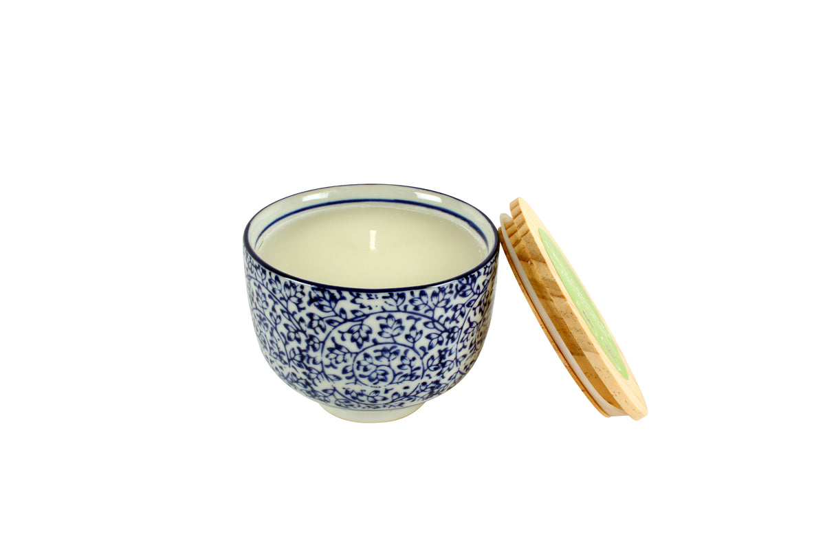 Sandalwood Citronella Candle in Ceramic Bowl with Bamboo Lid 230g